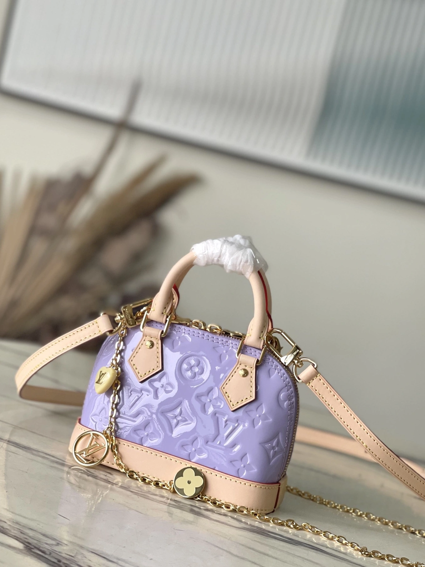 WIS Alma-18*12*8cm LOUIS Nano VUITTON 0319